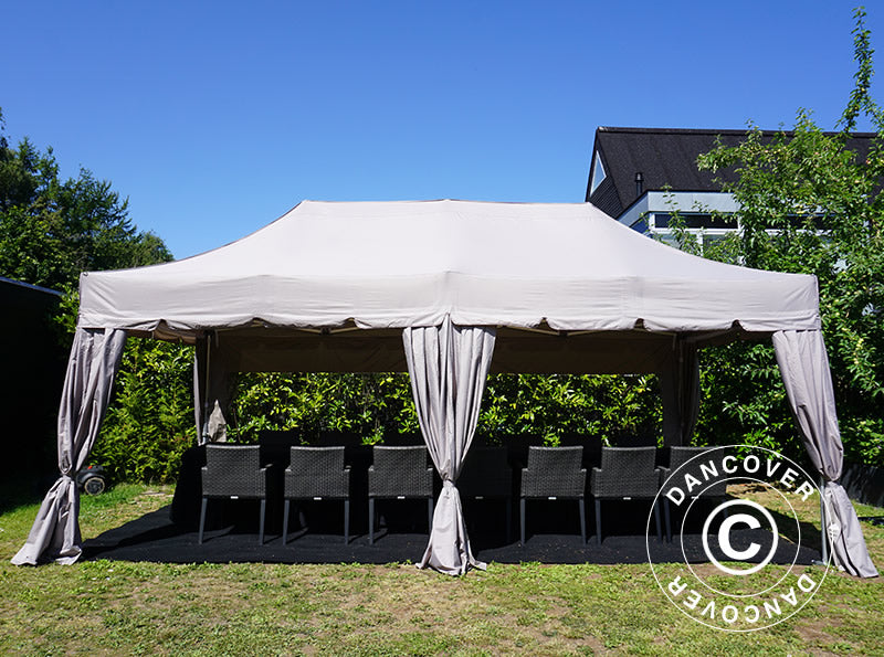 Faltzelt FleXtents PRO "Peaked" 4x8m Latte, mit 6 Seitenwänden und 6 dekorative Gardinen